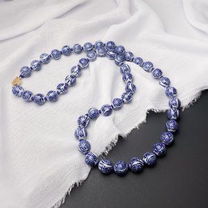 Vintage Chinese Asian Knotted Porcelain Round Blue White Painted Bead Necklace